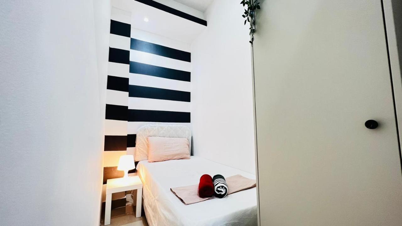 Privatunterkunft Brand New Private Partition Near Moe Metro